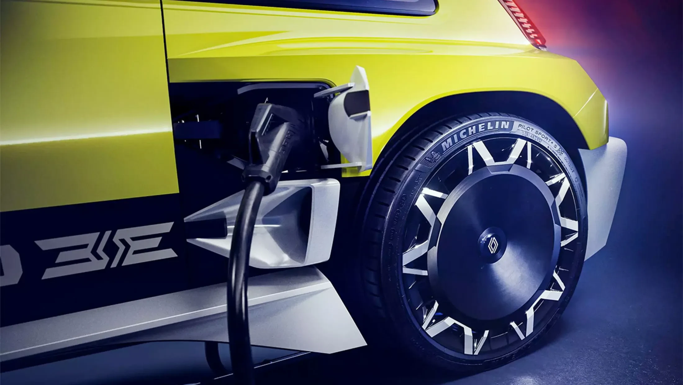 laadpunt ingebouwd in zijluchtinlaat